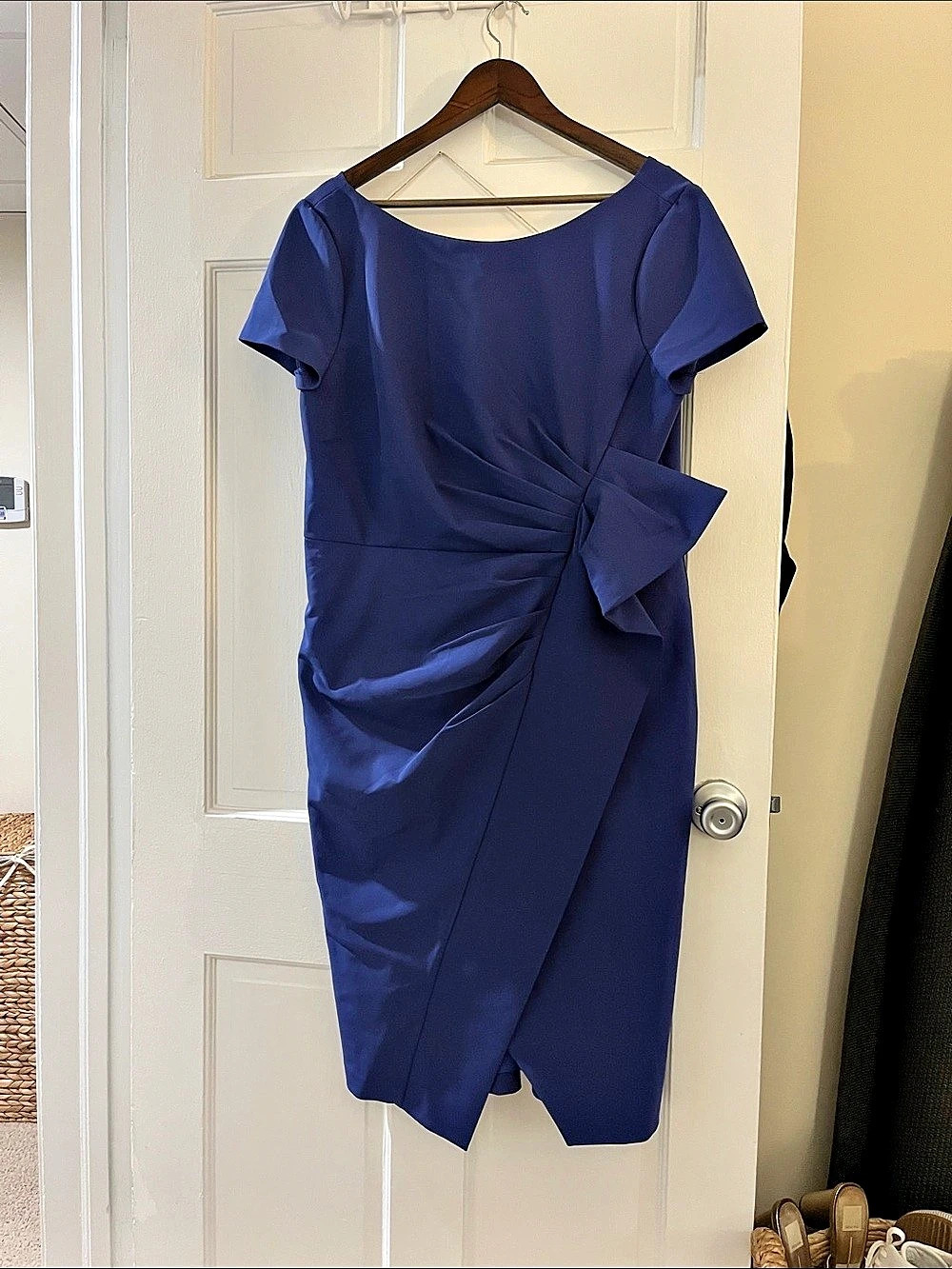 Blue Side Knot Short Sleeve Midi Dress